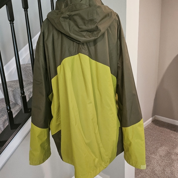 Columbia – 2--Tone Chartreuse and Olive Fleece Interchangeable Hooded Jacket -4X - Picture 7 of 16